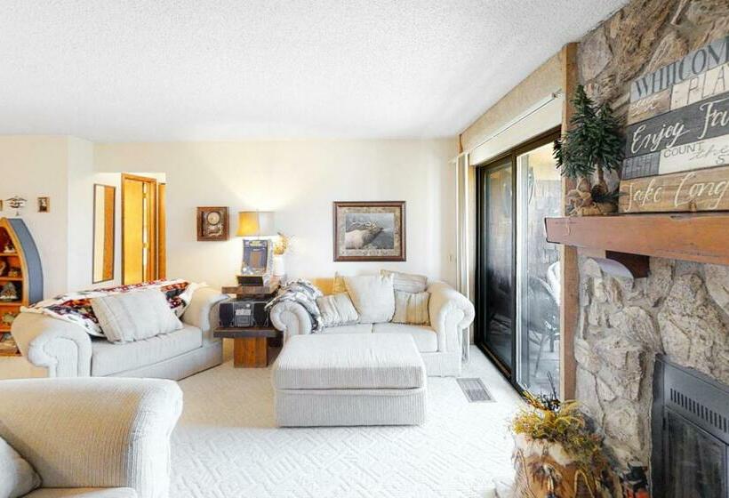 ホテル Jabberwocky 303