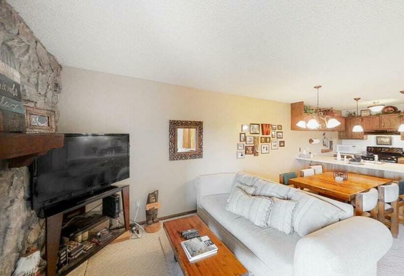 ホテル Jabberwocky 303