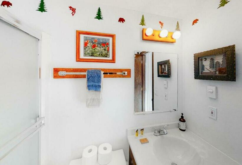 ホテル Jabberwocky 303