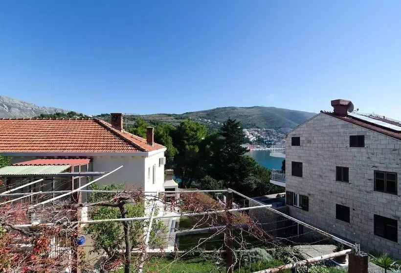 هتل Kusalo Apartments