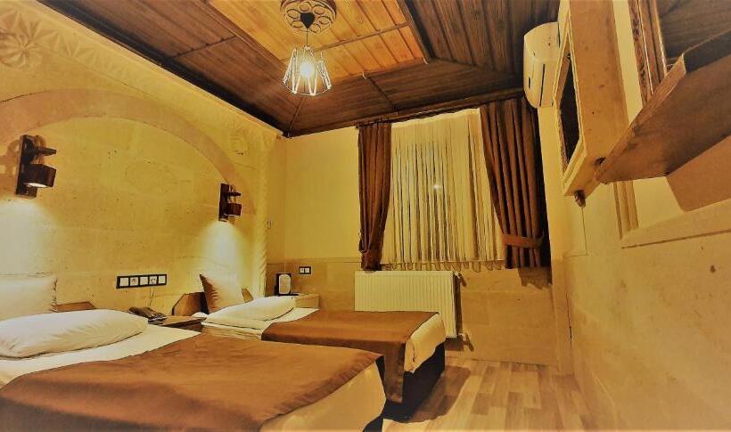 בית מלון כפרי Ciner