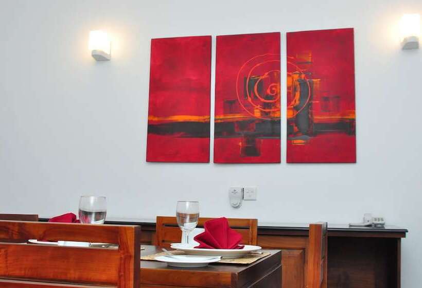 Comfort@15 Hotel Colombo