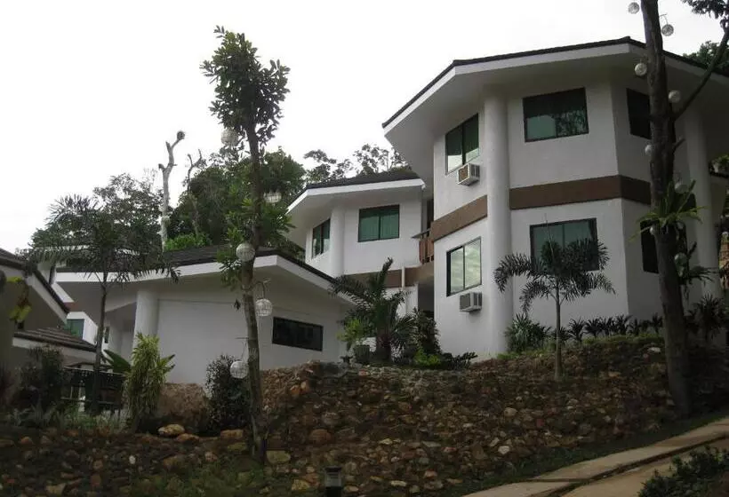 ホテル Coron Hilltop View Resort