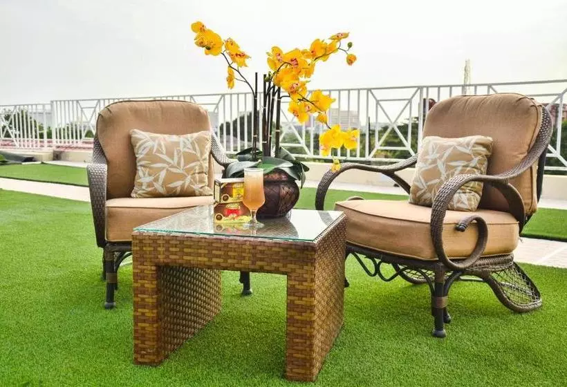 호텔 Eden Gardens Wellness Resort & Spa