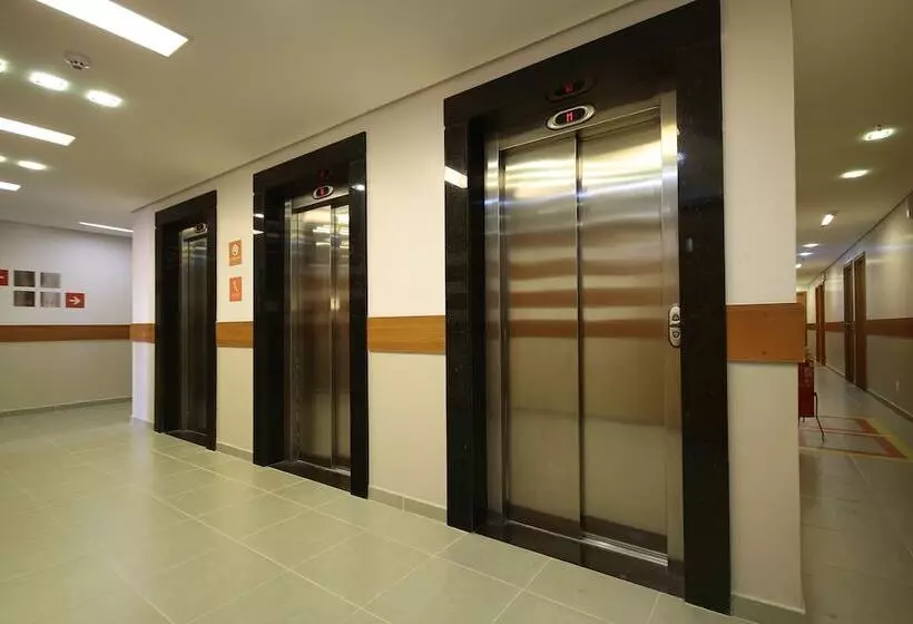 هتل Express Vieiralves