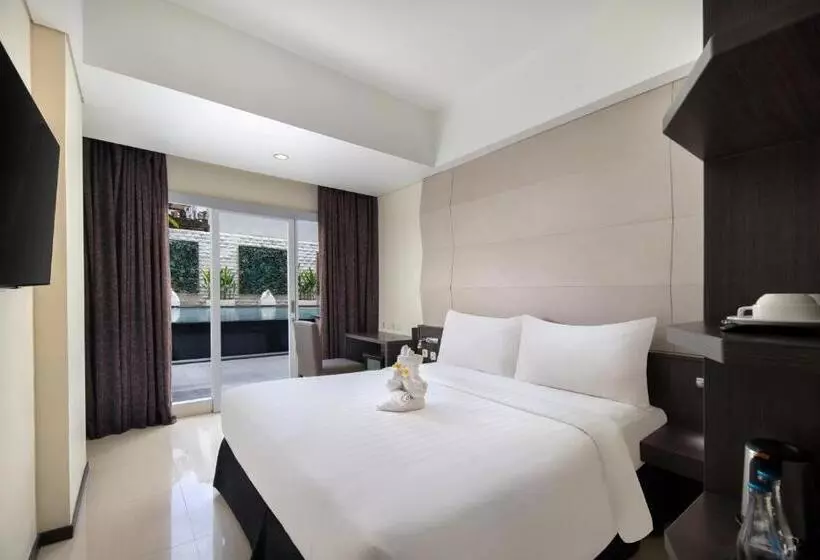 Fashion Hotel Legian