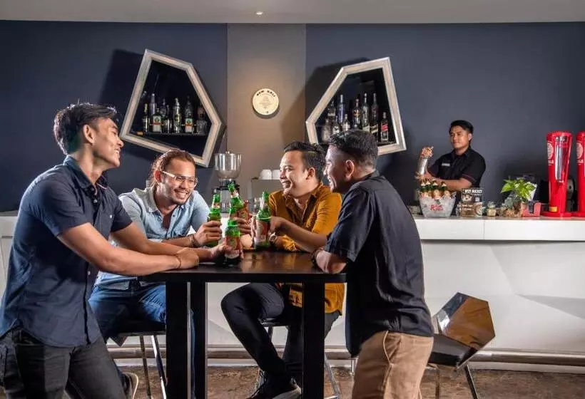 Fashion Hotel Legian