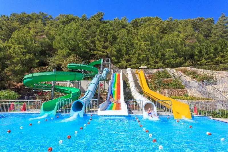 Orka Sunlife Resort Hotel And Aquapark