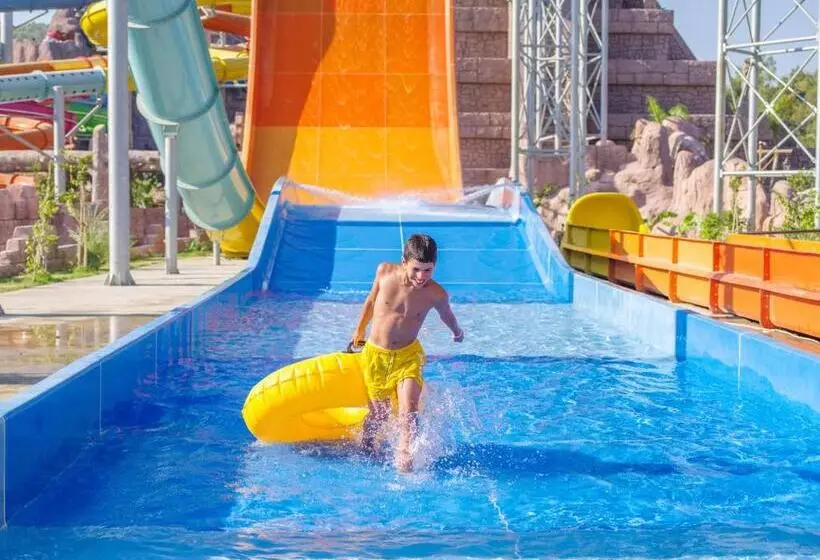 Orka Sunlife Resort Hotel And Aquapark