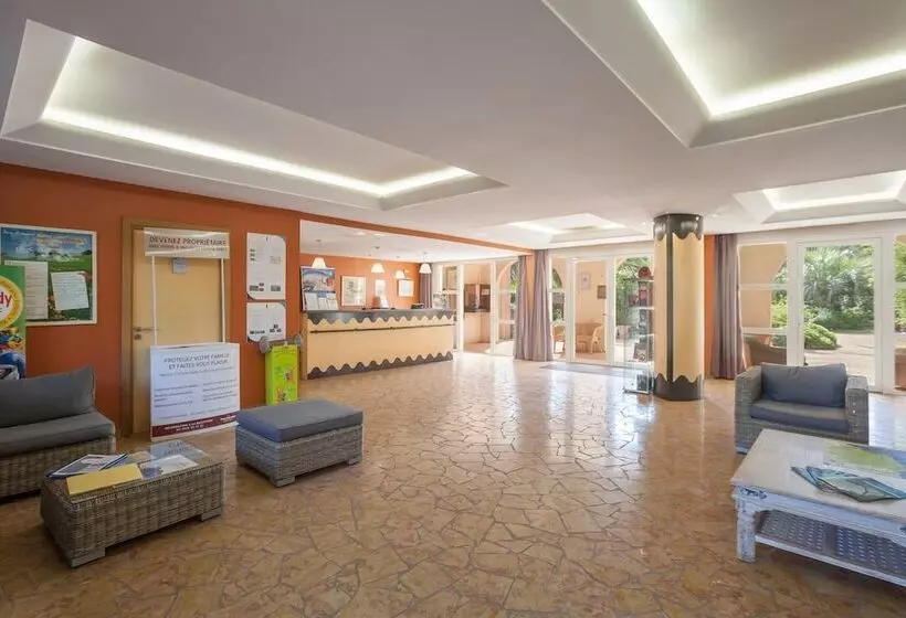 Отель Résidence Pierre & Vacances Le Hameau De La Pinède