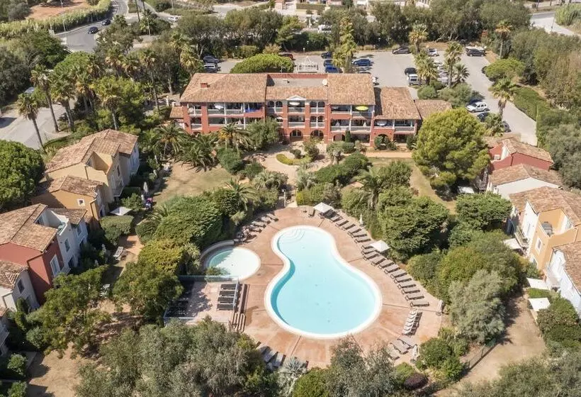 Отель Résidence Pierre & Vacances Le Hameau De La Pinède