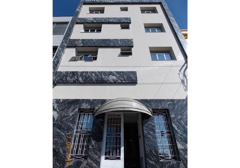 هتل Residencial Pantanal Santa Cruz