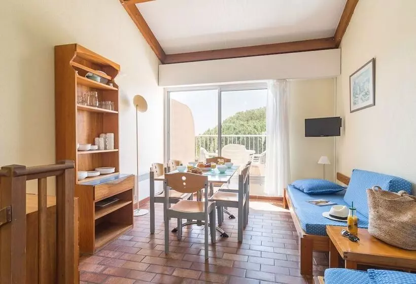 호텔 Résidence Pierre & Vacances Hyeres Le Port