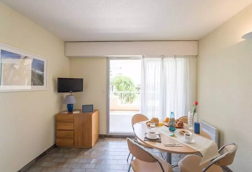 호텔 Résidence Pierre & Vacances Hyeres Le Port