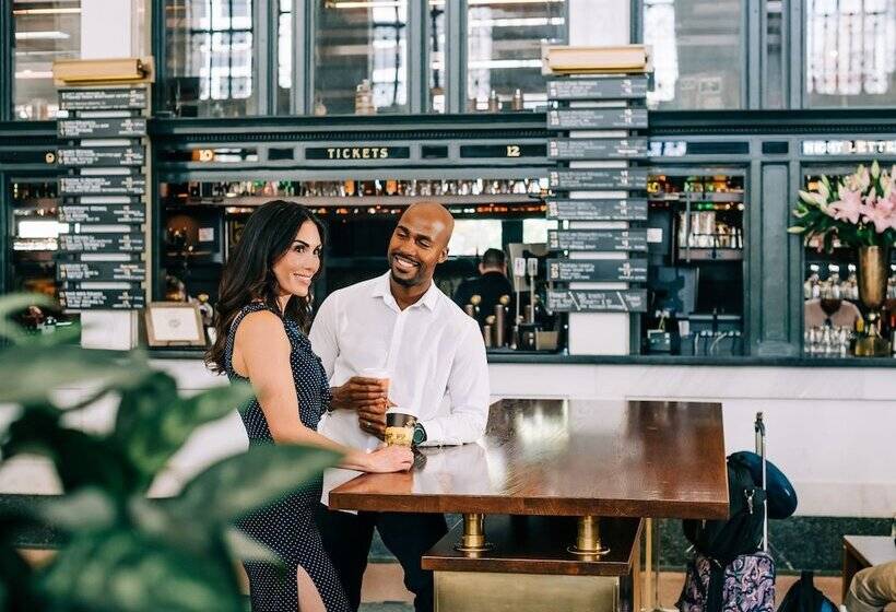 فندق The Crawford