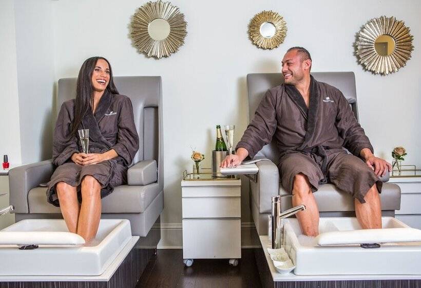 فندق The Crawford