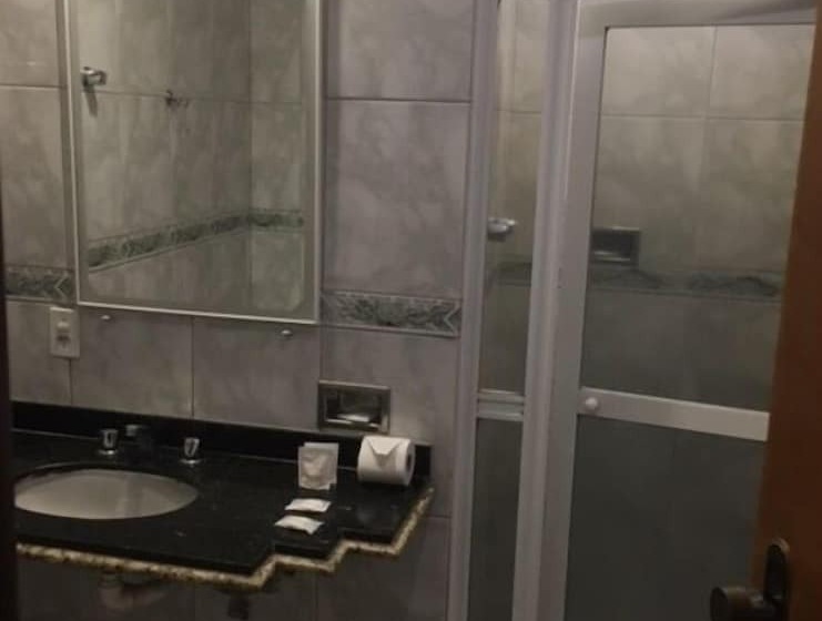 Отель Tower Icarai