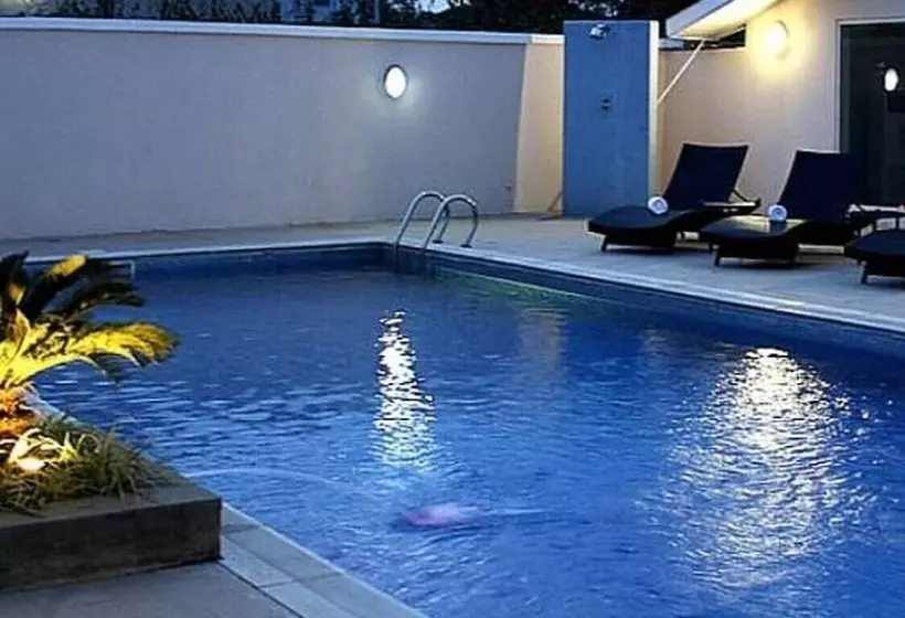 هتل Villa Picasso