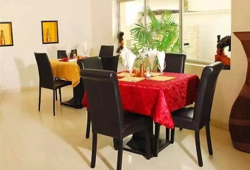 هتل Villa Picasso