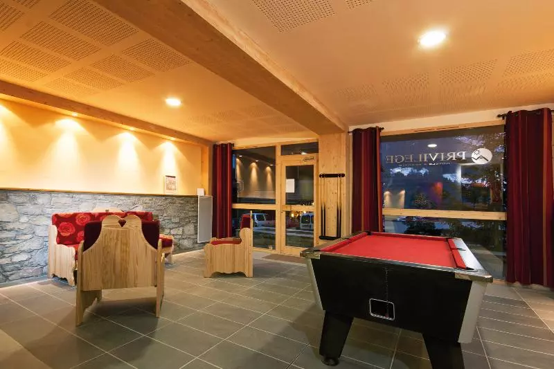 Lagrange Vacances Les Chalets Du Mont Blanc