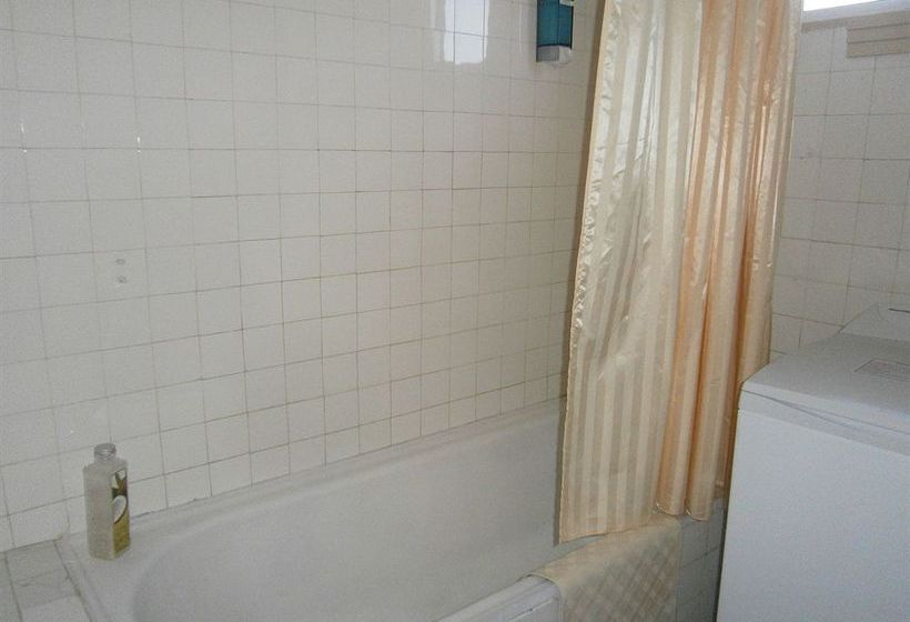 بنسيون The Grand Guesthouse