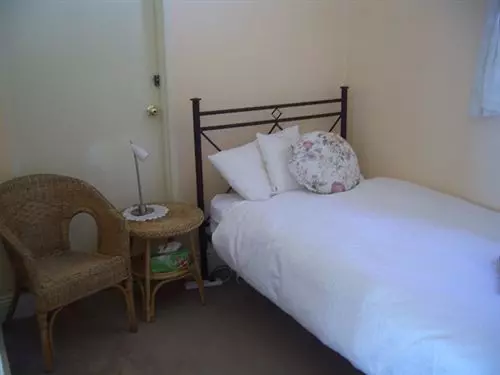 پانسیون The Grand Guesthouse