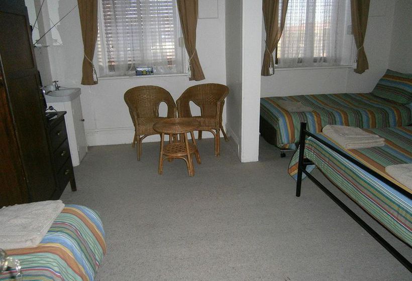 بنسيون The Grand Guesthouse