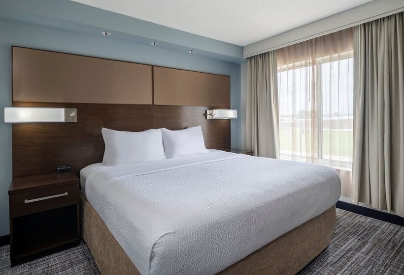 Residence Inn By Marriott Bloomington