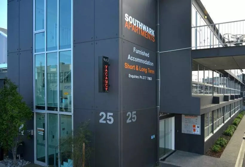 Southwark Hotel & Apartments