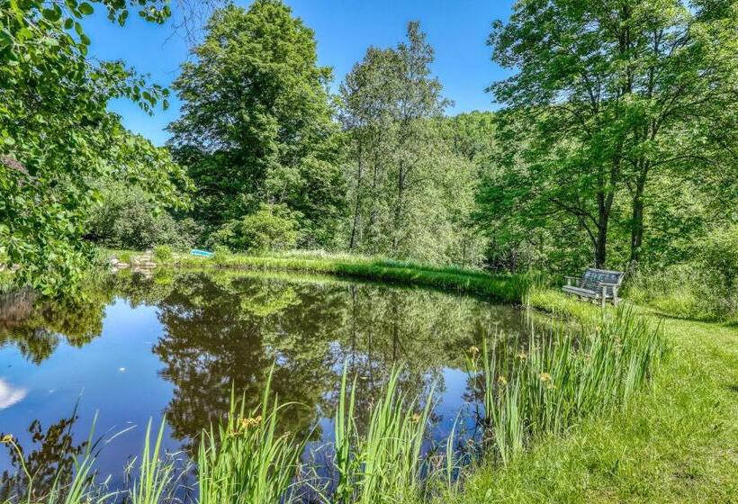 Hotelli Vt Guest Cottage