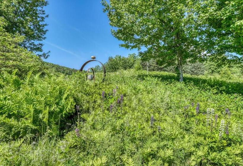 Hotelli Vt Guest Cottage