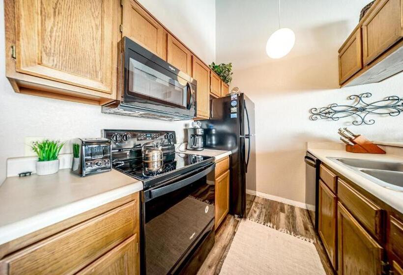 Отель Granby Condo With Views