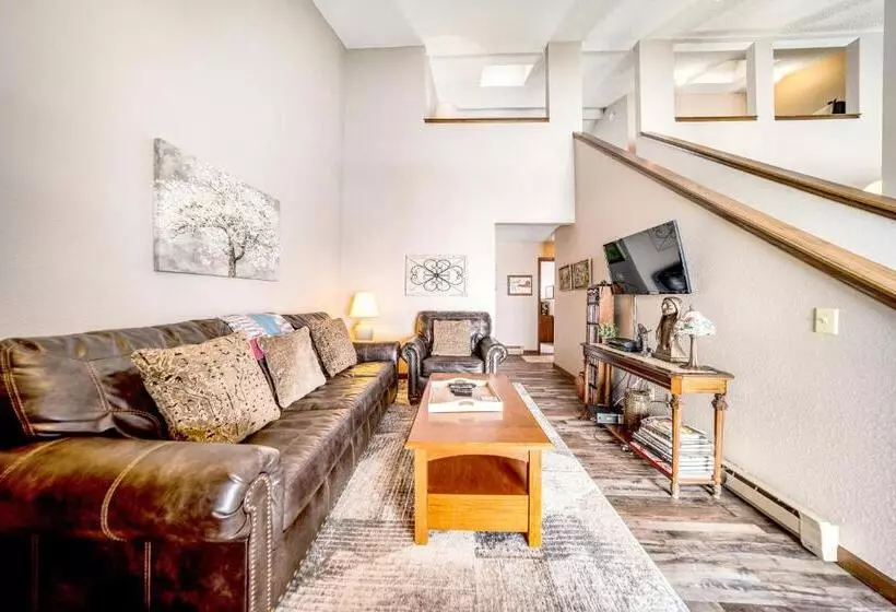 ホテル Granby Condo With Views