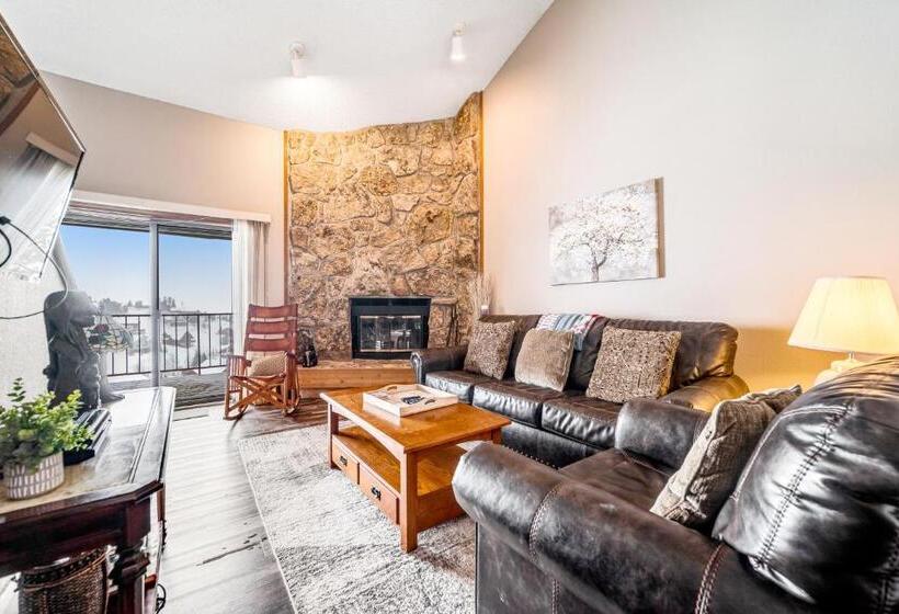 酒店 Granby Condo With Views