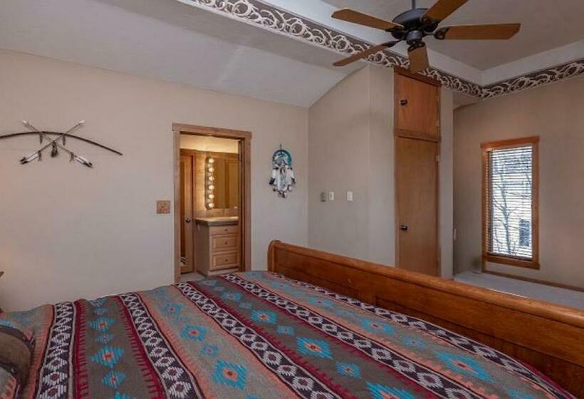 בית מלון כפרי 5123 Foxtail