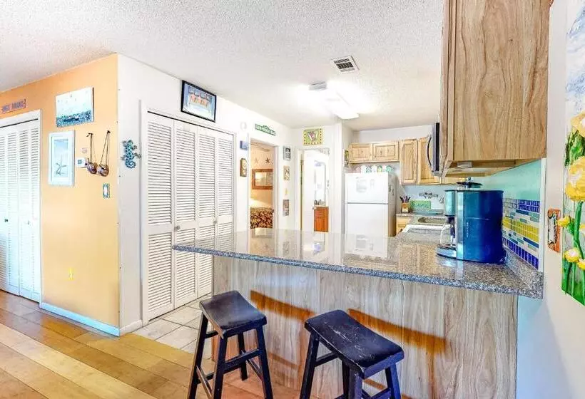 ホテル Beachwood Villas 7c