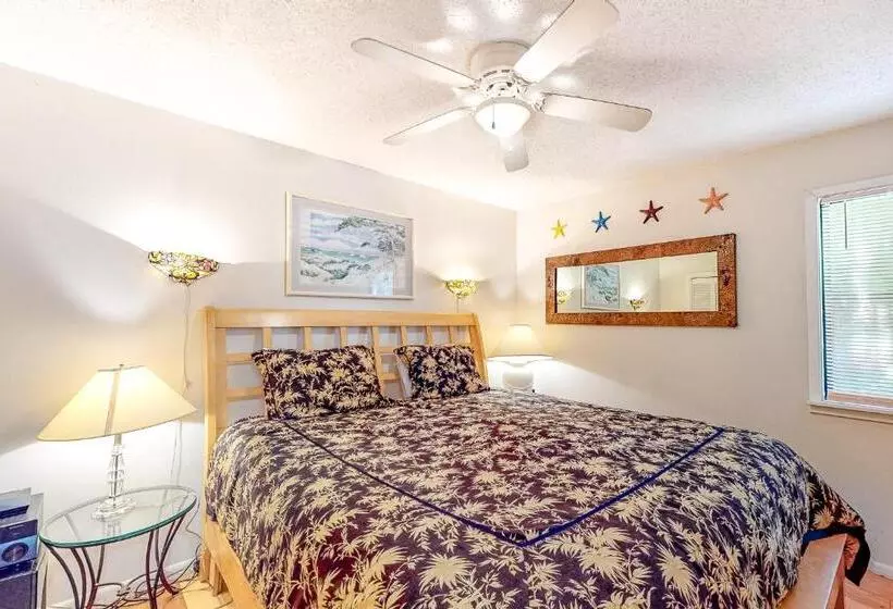 ホテル Beachwood Villas 7c