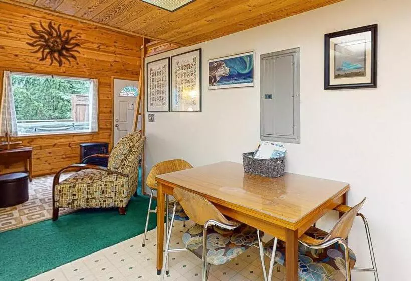 Hotelli Christina Cabin