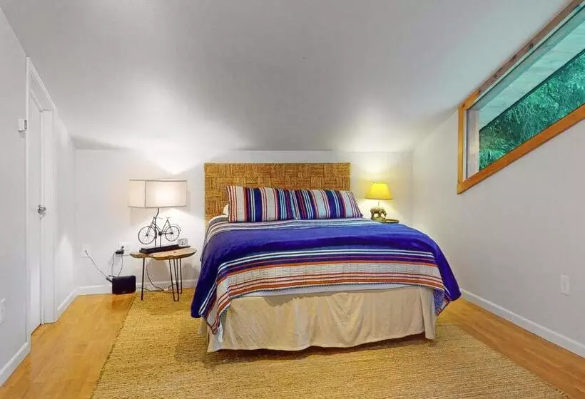 ホテル St. Moritz  Apartment