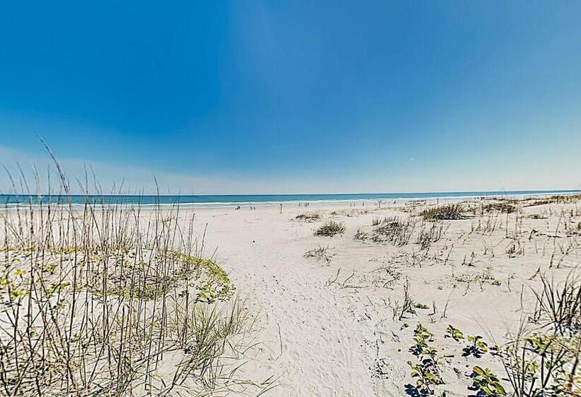 هتل Sea Fair Condo Unit 12128