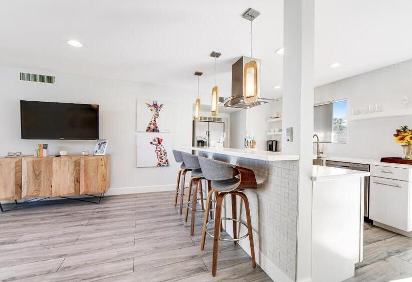 Hotelli Sunshine Serenity