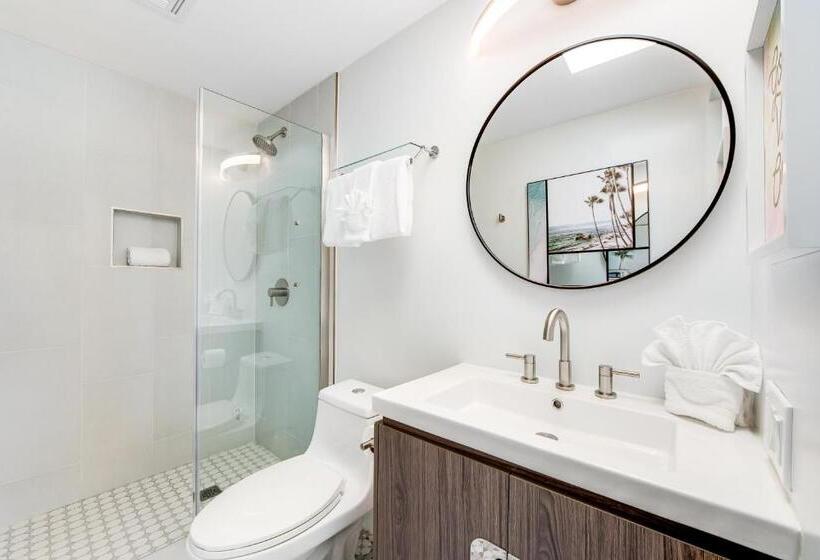 Hotelli Sunshine Serenity