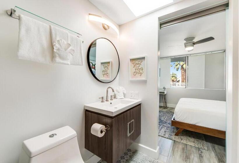 Hotelli Sunshine Serenity