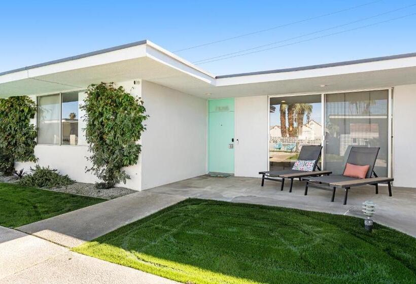 Hotelli Sunshine Serenity