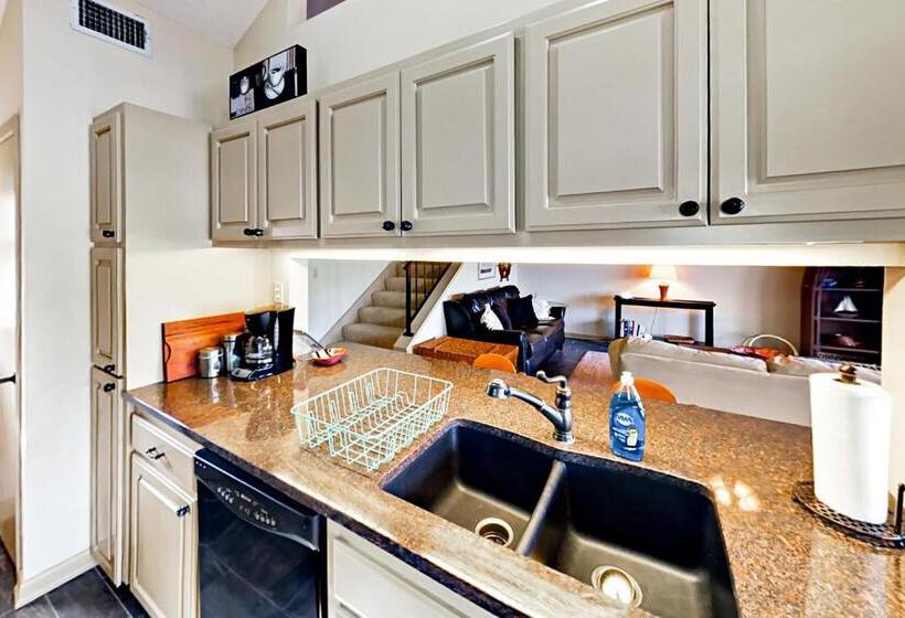 בית מלון כפרי The Landing #18