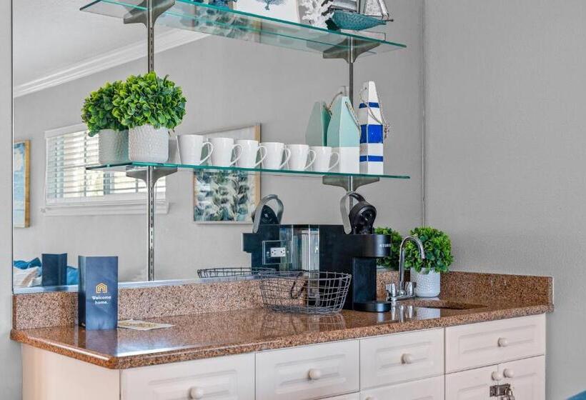 酒店 Barefoot Beach Resort F107