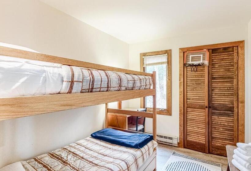 בית מלון כפרי Battleground 45