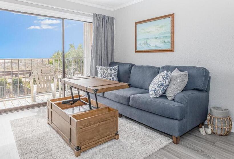 Отель Beach Haven