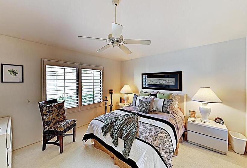 فندق Riviera Oasis