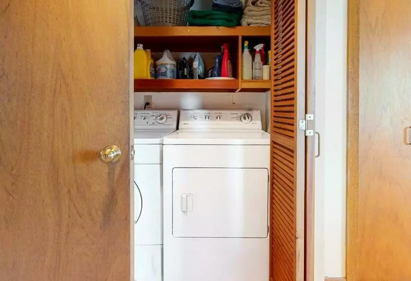 هتل The Director S Cabin